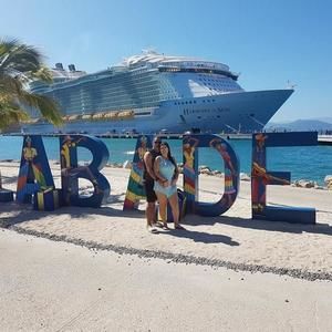 Meet your Posher, Maruquel perez